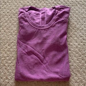 Lululemon Tee